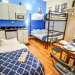 Apartment Metropolitan Manhattan New York