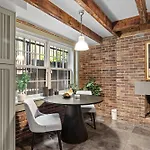 Downing By Rove Travel Private Terrace & Patio Apartment New York