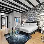 Downing By Rove Travel Private Terrace & Patio Apartment *