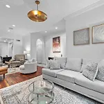 Downing By Rove Travel Private Terrace & Patio