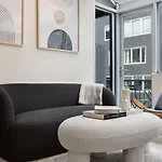 Chelsea Vista II By Rove Travel 2Br Ph With Rooftop