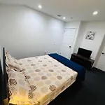 Top Class Room Near Jfk