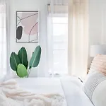 Apartment 48-5fe Brand New 2br In Prime Midtown - W&d *