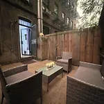 The Manhattan Midtown Apartment *