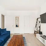 428-2w Newly Furnished Prime Location 2br Sleeps 5 New York