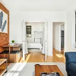 454-4R New 2Br Prime Midtown Best Value Sleeps 5