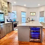 Gorgeous Victorian House!! Entire In Sam's * New York