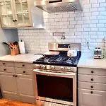 Gorgeous Victorian House!! Entire In Sam's Villa