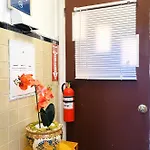 Apartment Nyc Cozy Private Bedroom With Free Parking & Near Subway - Business & Tourists