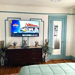Nyc Cozy Private Bedroom With Free Parking & Near Subway - Business & Tourists