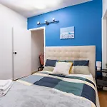 2 Bedroom Paradise In Hells Kitchen Manhattan * New York