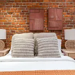 Modern And Charming 3Br 1Ba Steps From Central Park