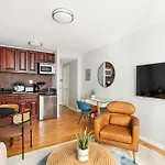 73-806 New 1Br 1Bth Uws Doorman Gym