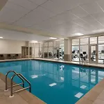 Doubletree By Hilton New York-Laguardia