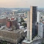 Luxury 2 Bedrooms 2 Bathrooms Corner Apartment Breathtaking City Views Modern Retreat