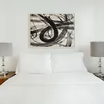 102-1A Best Value 2Br Apt Near Central Park