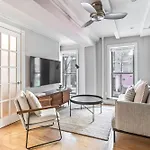 Sophisticated 2Br 1Bath In Turtle Bay Near Subway
