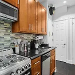 2Br Lower East Side Family Haven Private Patio