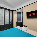 Walkable Paradise Heart Of The City Apt