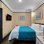 Walkable Paradise Heart Of The City Apt