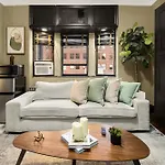 Heart Of Ny, Steps Away From All Attractions