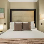 Heart Of Ny, Steps Away From All Attractions