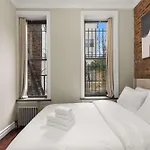 Sophisticated Stay In Vibrant Manhattan