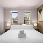 Stylish Nyc Retreat Near Top Attractions