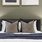 Stylish 3Br Designer Home In Harlem With Parking