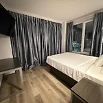 Bkway Hotel Brooklyn