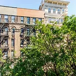 Blueground West Village Washer Nr Stonewall Inn Nyc-1826