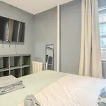 Stylish 3Bd Near Empire