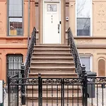 Stylish 3Br Home Near Nyc In Perfect Location