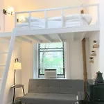 Private Room With Shared Bath On Union Square 11