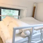 Private Room With Shared Bath On Union Square 11