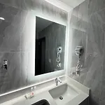 Capital Long Island Hotel New York