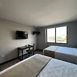 Hotel The Villa - Long Island City