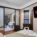 Stylish 1br In The Heart Of The With Gym Apartment