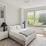 Village Park By Rove 3Br With Shared Roof & Gym