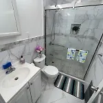 Luxury With Attached-bath Near Jfk Ny *