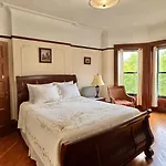 Plg House Homestay
