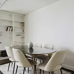 Private Penthouse W Roof Oasis