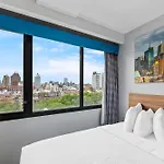 Hotel Days By Wyndham Chinatown