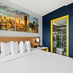 Days By Wyndham Chinatown Hotel 3*