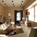 Roxy Hotel