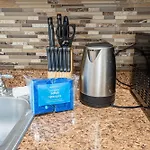 Chic 2Bd Upper East Side Retreat