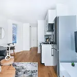 1 Bedroom Gem In Prime Location Of Nyc