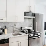 Apartment 1 Bedroom Gem In Prime Location Of Nyc
