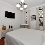 Cozy Studio Near Central Park