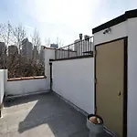 Outdoor Space Washer Dryer Dishwasher 3Beds Apt